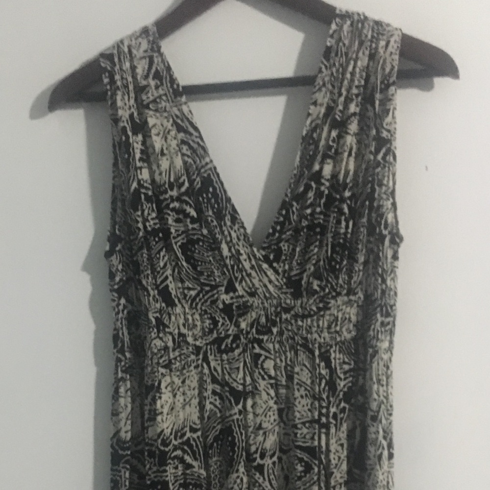 LOFT Sleeveless dress